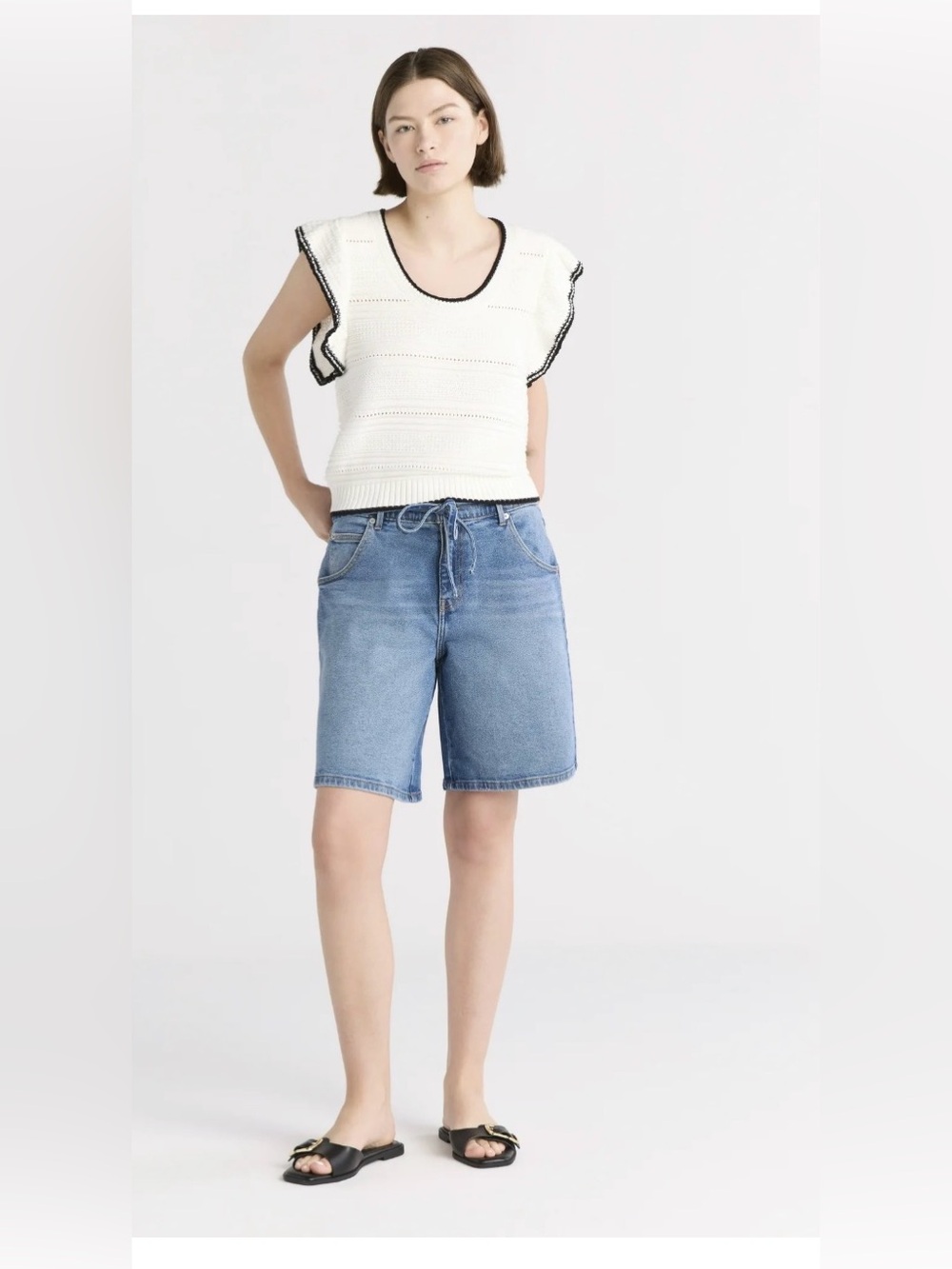 Free Assembly women’s Light Blue Denim 9”Bermuda Shorts with belt; size: various